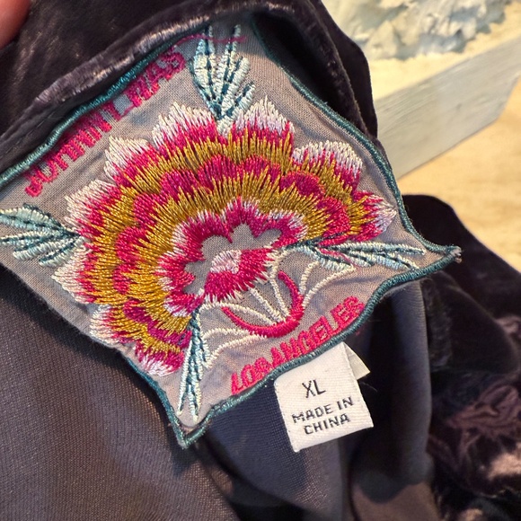 Johnny Was velvet/velour tunic top XL purple - Picture 9 of 10